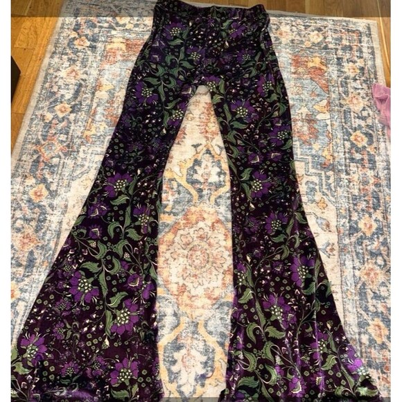 Pants - Flare Street Velvet pants